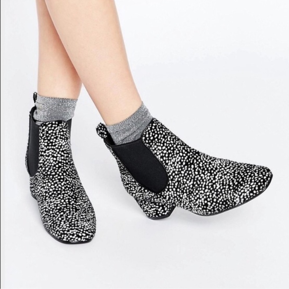NYLA spotted black white hair ankle bootie Size 6